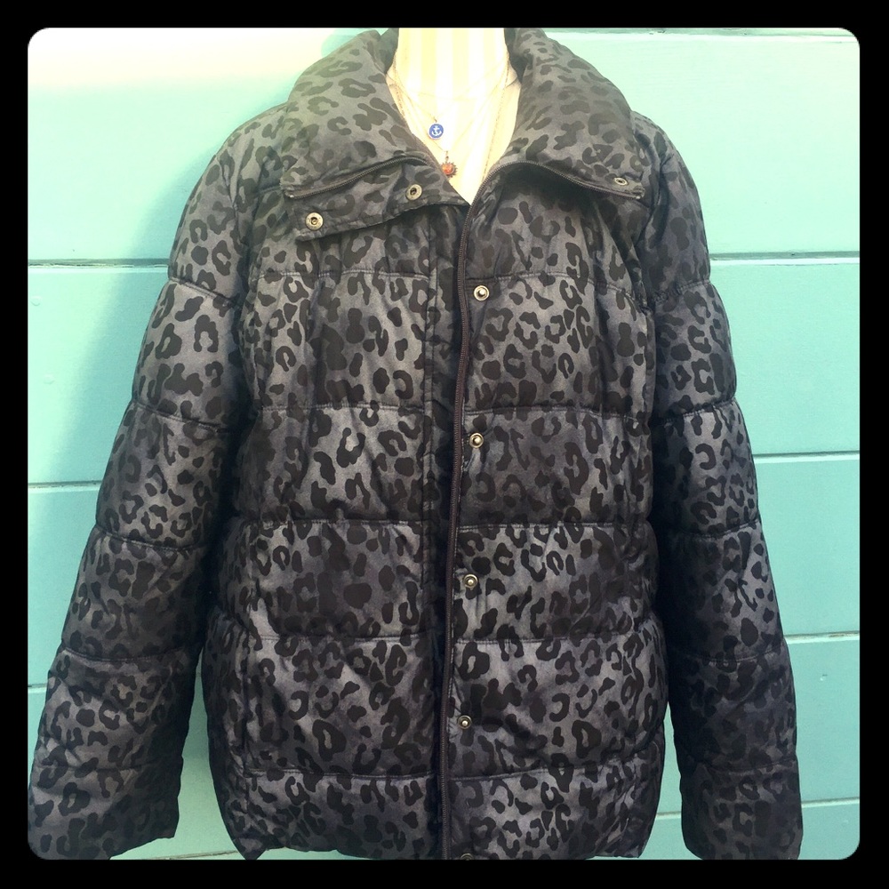 Old Navy puffy jacket XXL.  EUC